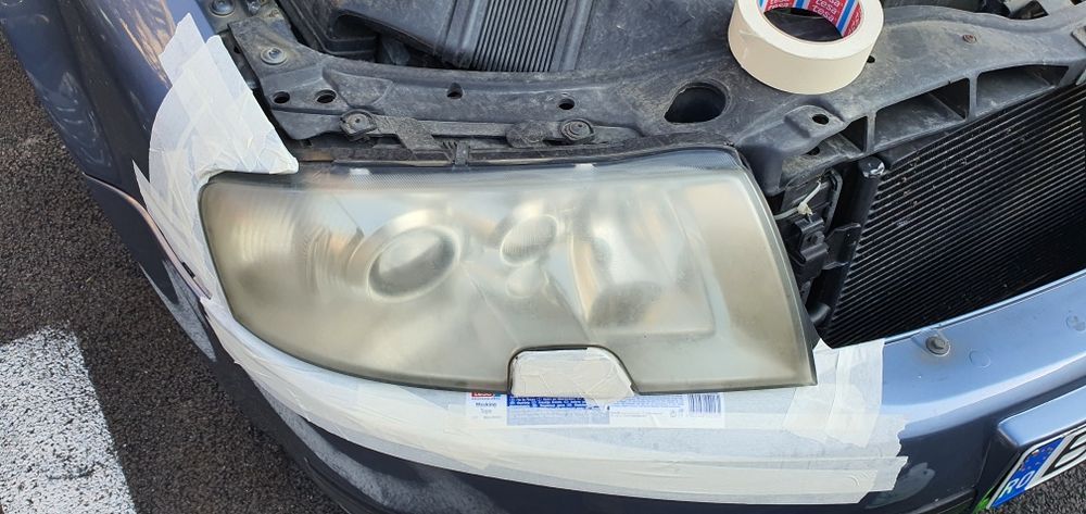 Recondiționat faruri prin polimerizare!