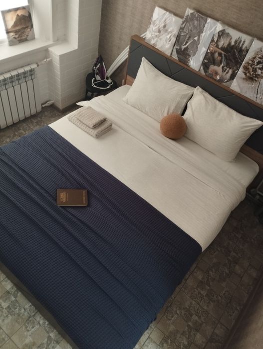 В 11 мкр аренда евродвушка с кондиционером посуточно свежий ремонт для