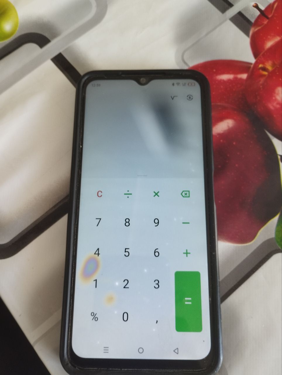 Ingiliz hot 30i telefon
