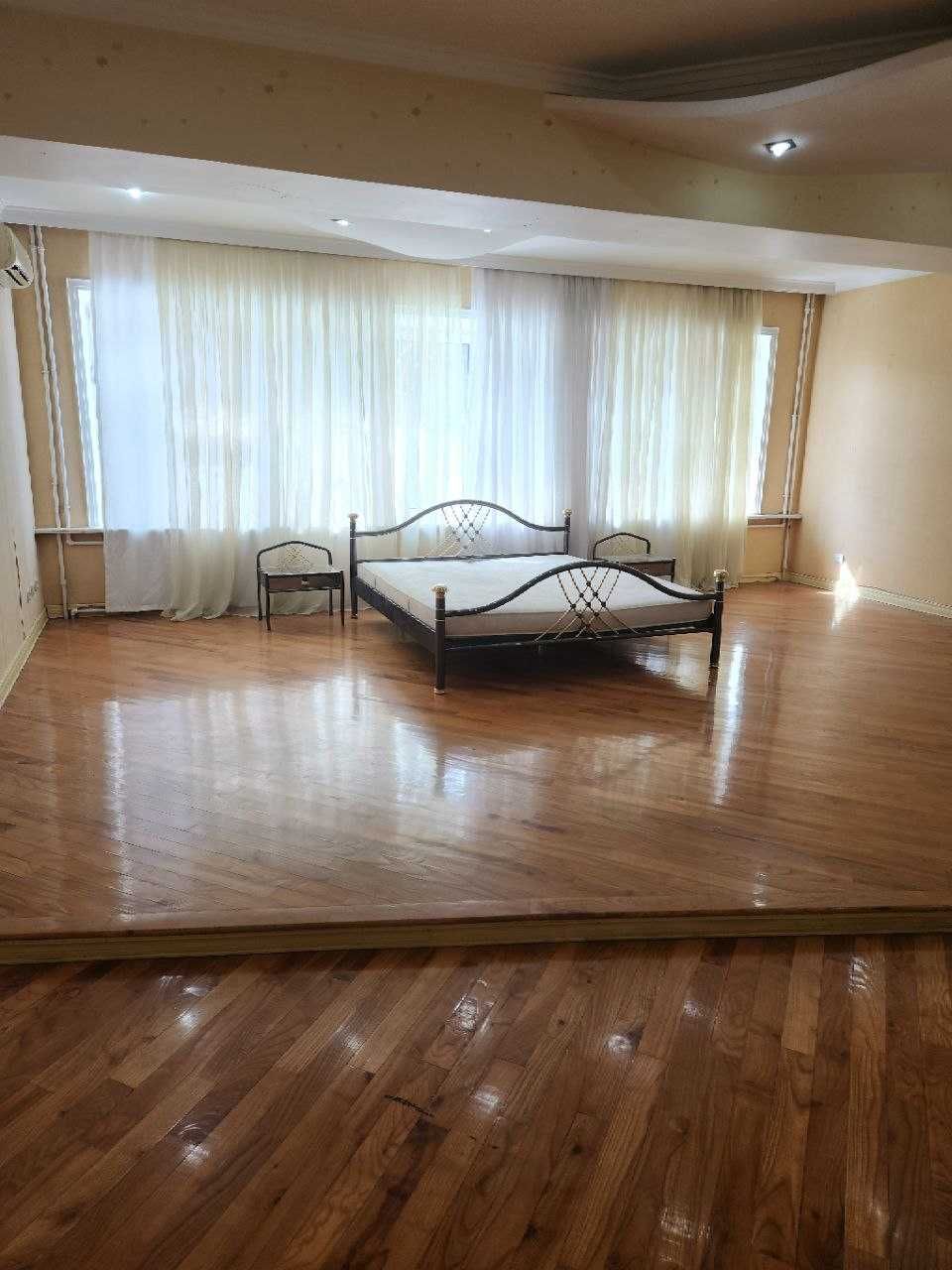 Сдам 4Х-Ком квартиру ЖК  GABUS, метро Ойбек, 280м2