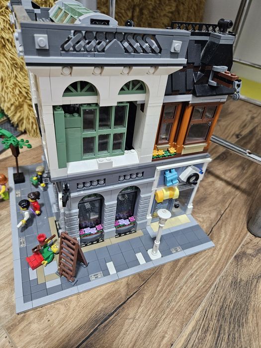 Lego Creator Bank