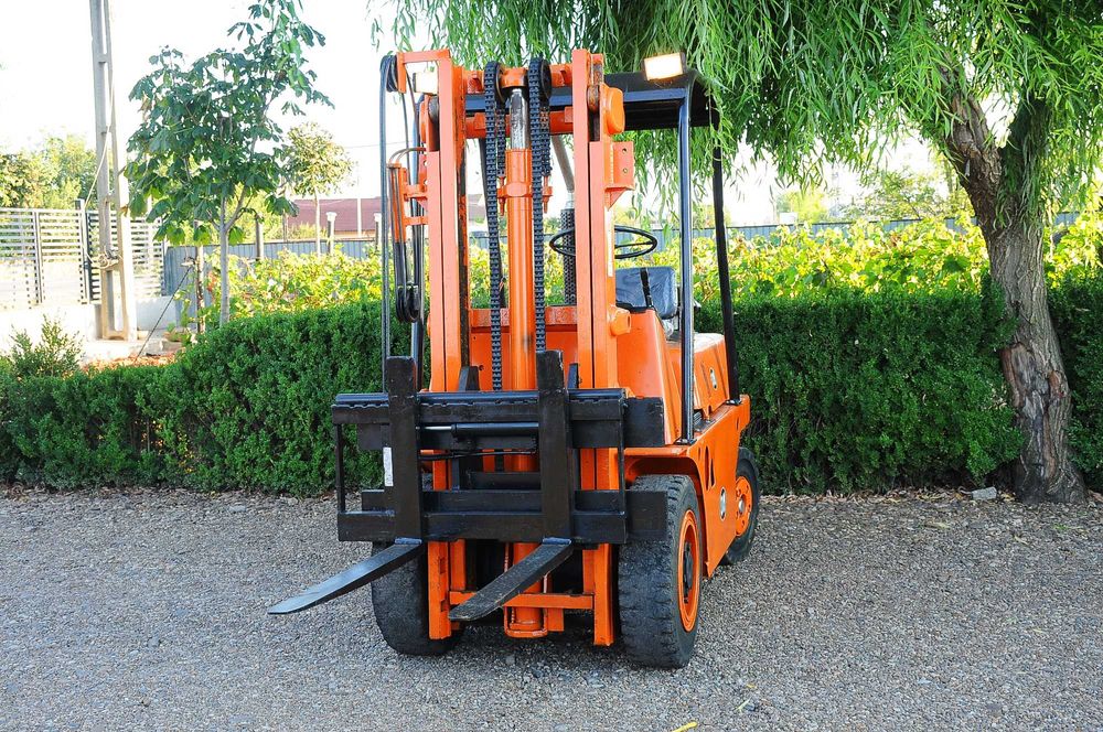 MotoStivuitor diesel Fiat OM an 1991 H 3.5 m translatie stanga/dreapta