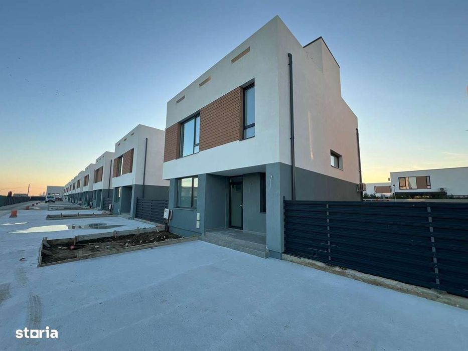 LA CHEIE! GATA DE MUTARE-TEREN 300 MP școală Americana 3 min.