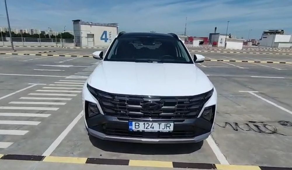 Hyundai Tucson 215CP Hybrid 4WD 6AT Luxury + set roti iarnă aliaj