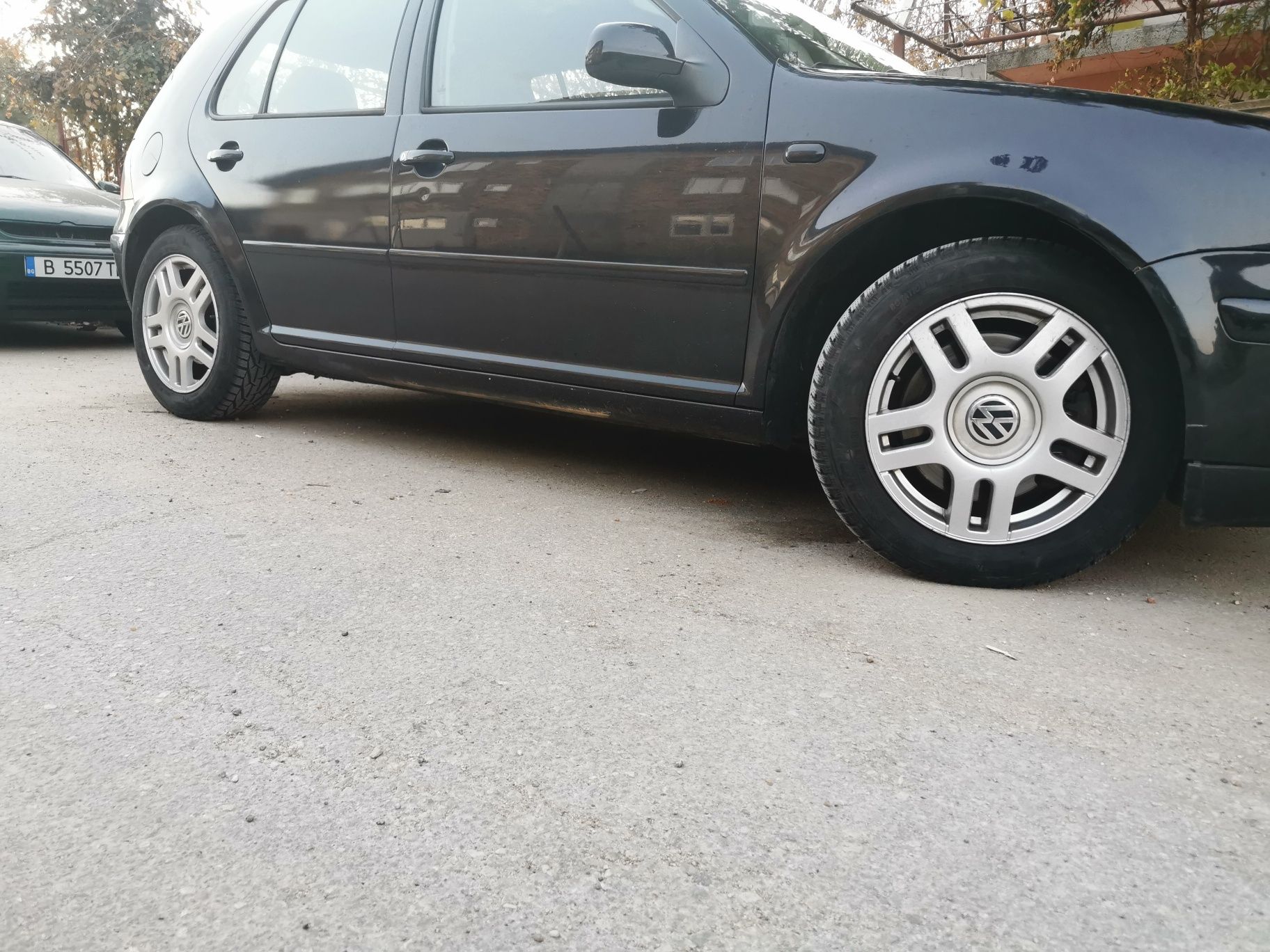 16 -ки джанти VW 5×100 със зимни гуми