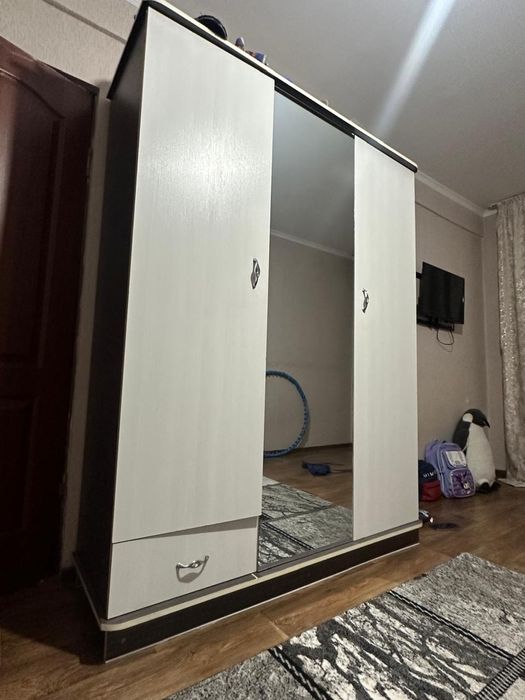 Продам Шифонер в хорошем состоянии