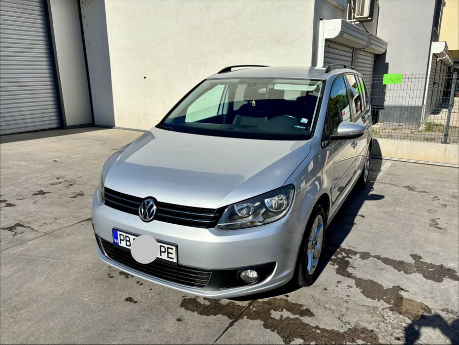 VW Touran 1.6 TDI DSG 7 Местен