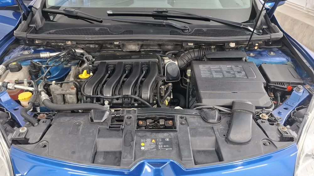 Renault Megane 3 benzina 1.6i-16v , stare foarte buna