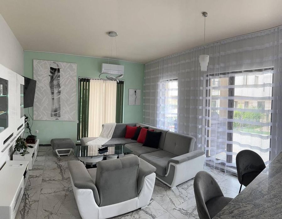 Дава се под наем Къща в Бургас, Сарафово - 220 кв.м за 1275 € - Снимка #1