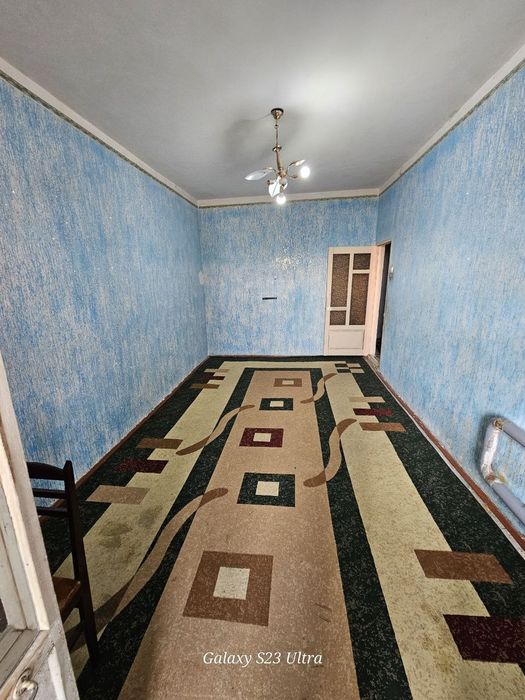 Сдаётся 2х комнатная квартира на 4этаже в 5микрорайон Мелодия