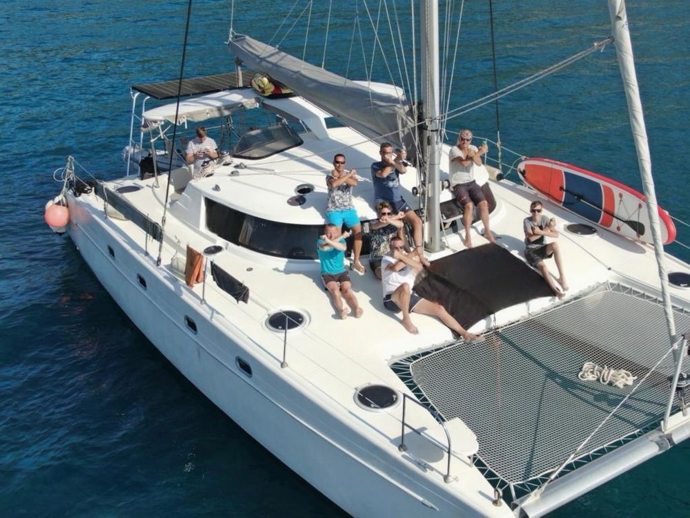 Яхта Катамаран под наем Несебър  Yacht catamaran for rent Sunny Beach