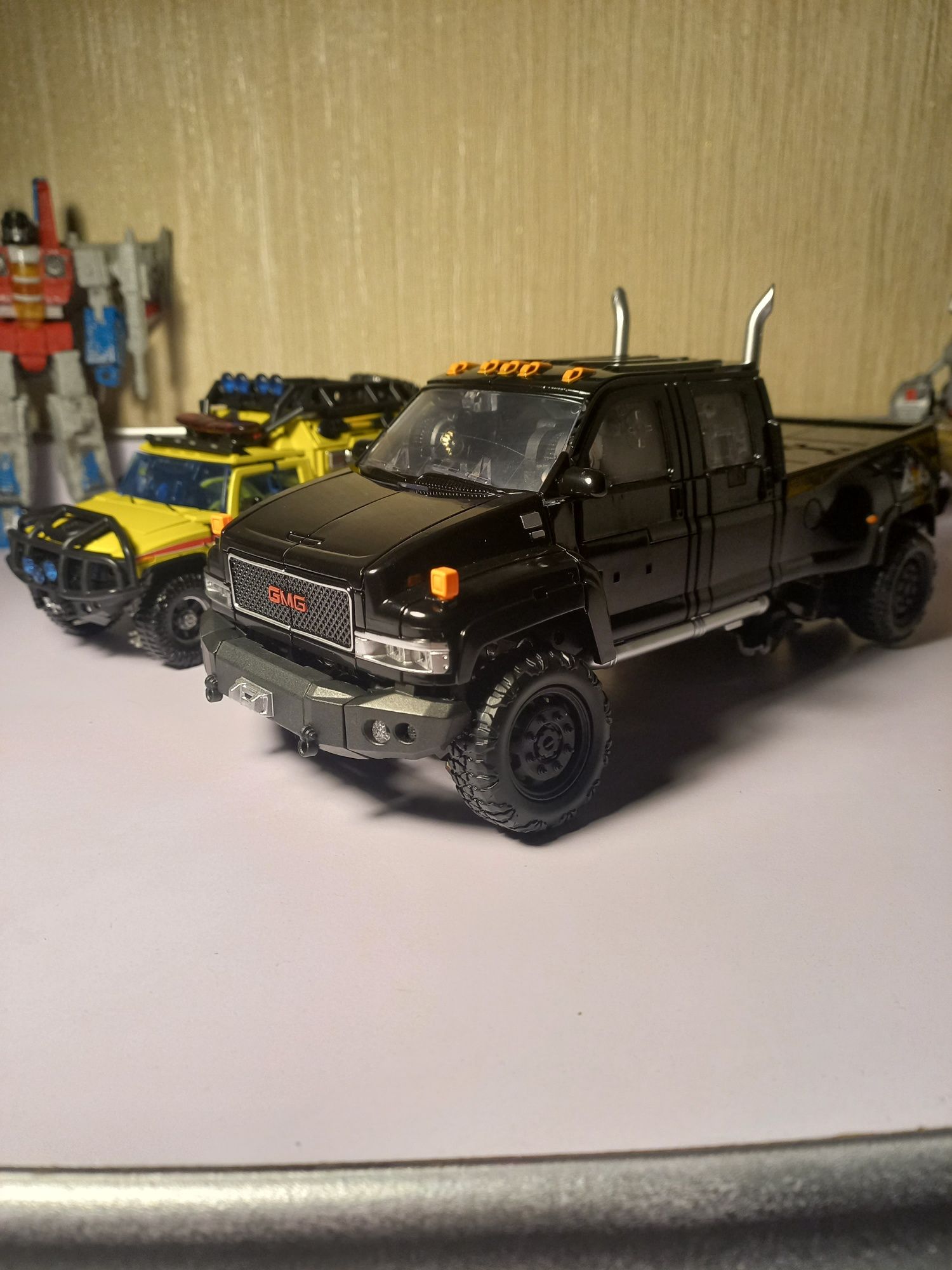 Transformers black apple ironhide