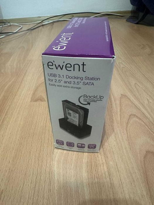 Докинг станция нова