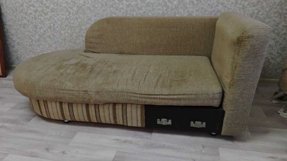 Диван угловой мягкий уголок