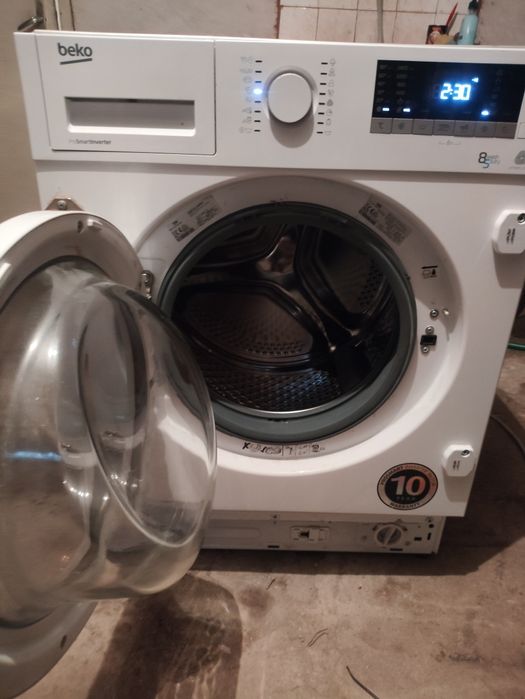 Пераля със сушилня Beko за вграждане