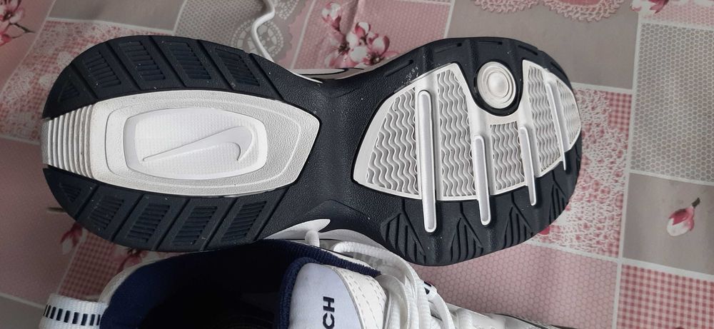 Nike  air  nr 40 unisex