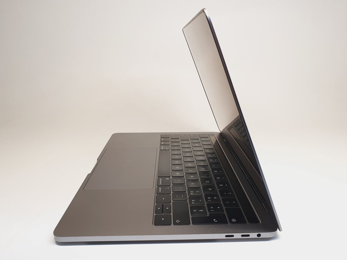 Apple Macbook Pro 2019 i5 SSD 256GB 8GB | #D67606