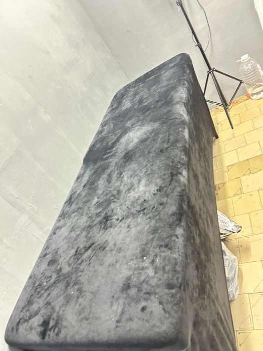 Продам кушетку и стелаж