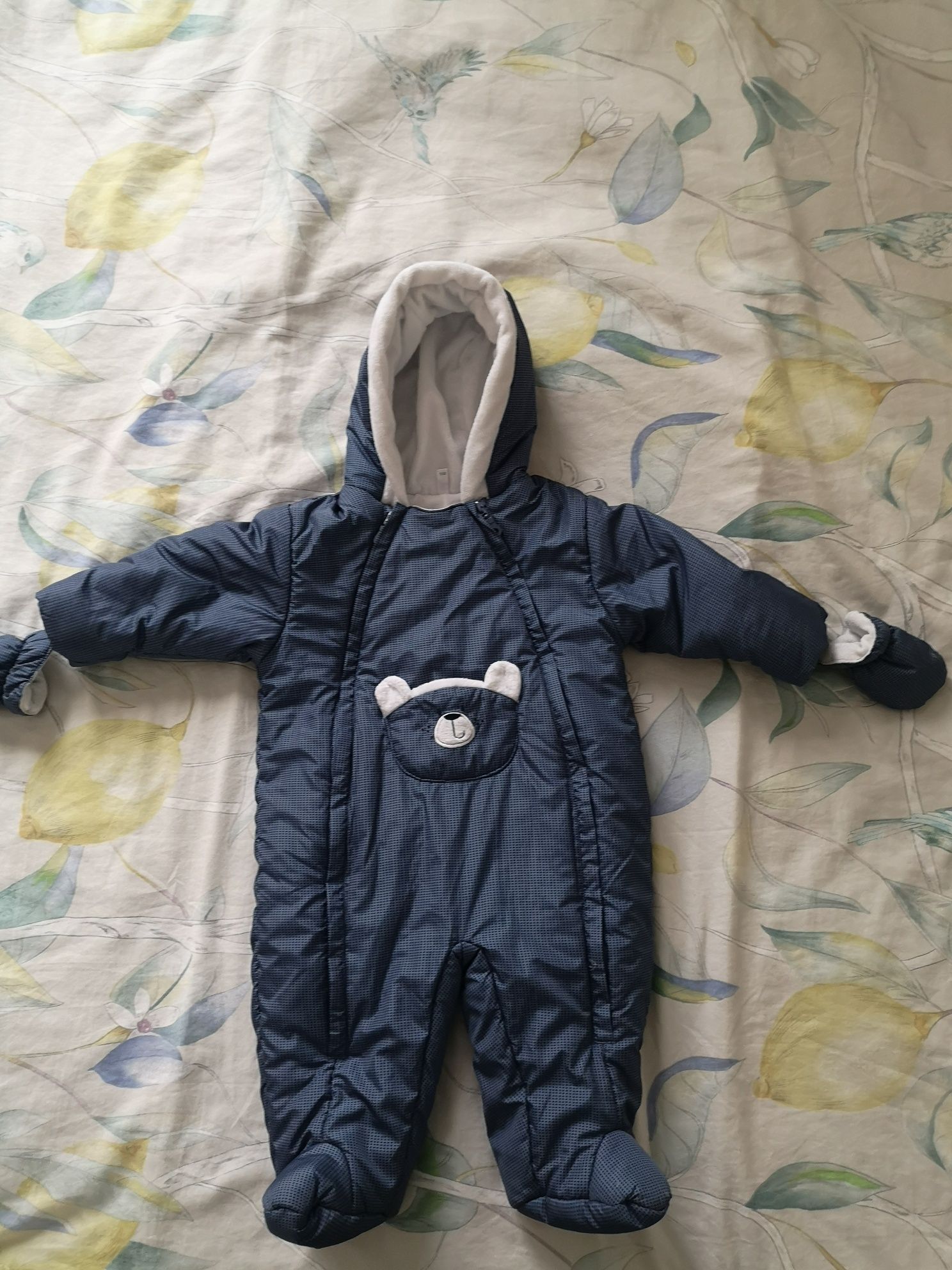 Космонавт за бебе момче 6-9 месеца