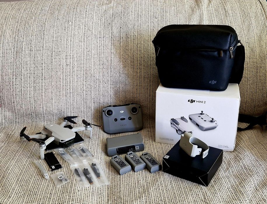 DJI Mini 2 4K fly more combo - impecabila