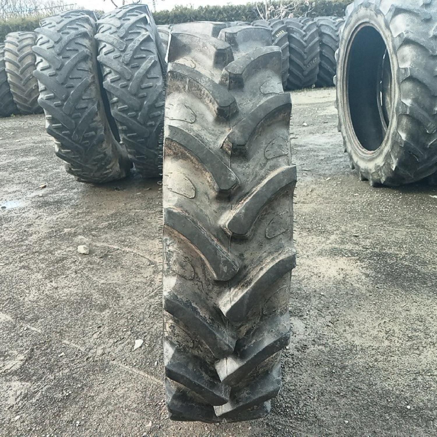 Cauciucuri 250/85R24 Galaxy Anvelope Super Calitate La Second