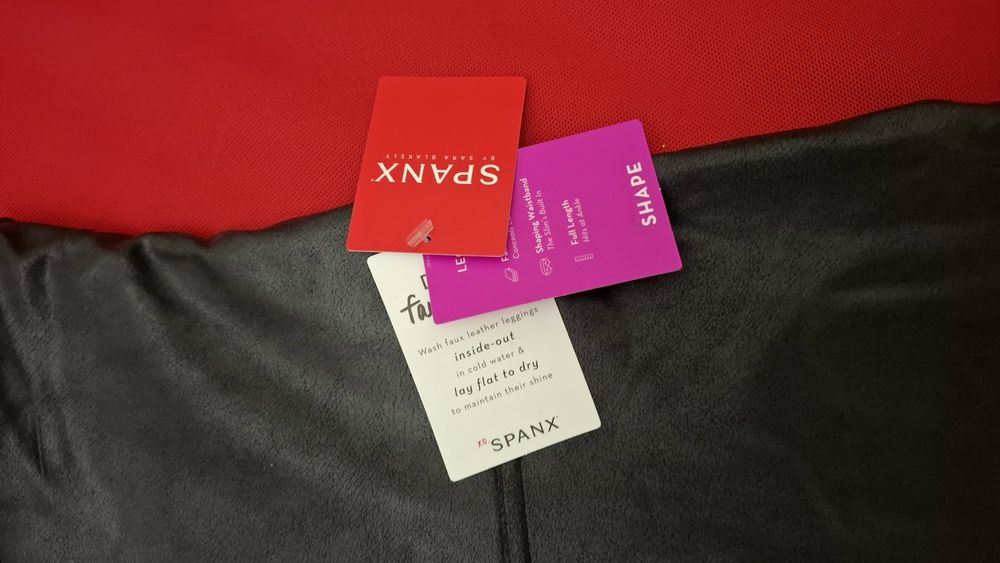 Colanti damă SPANX Faux LEATHER MOTO LEGGINGS XXL noi etichetă 140 Lei