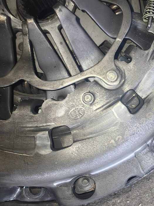 VW passat  1.9 tdi 131 ks Демферен маховик комплект