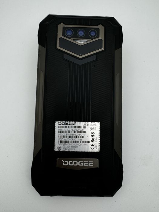 Doogee S89 / 128GB / 8 Ram / 12.000mah / Impecabil