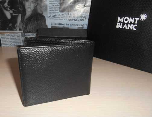 În stoc Portofel pentru bărbați Mont Blanc 0428