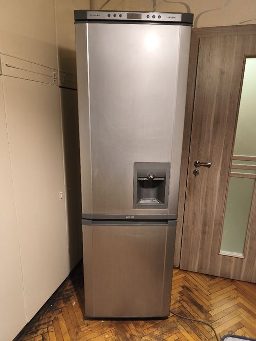 Хладилник Samsung