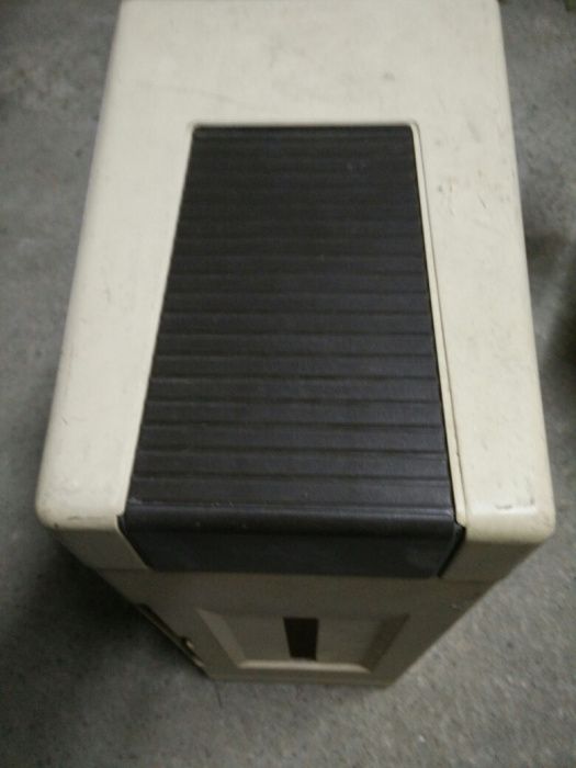 Masina cusut HUSQVARNA 4000 SERIE