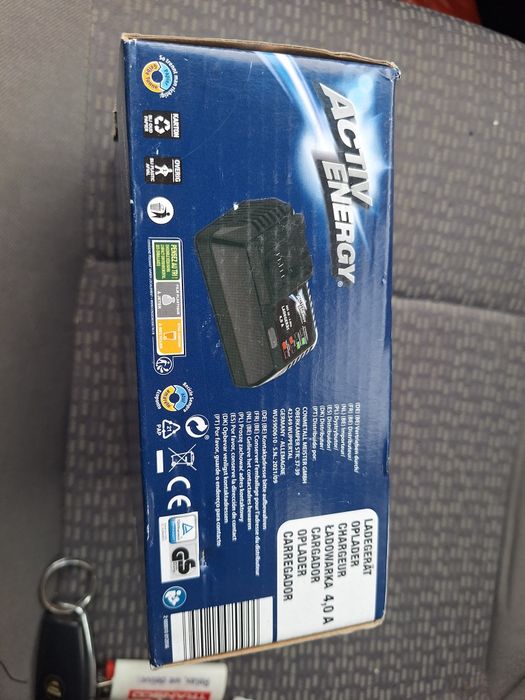 Ferrex incarcator 20v