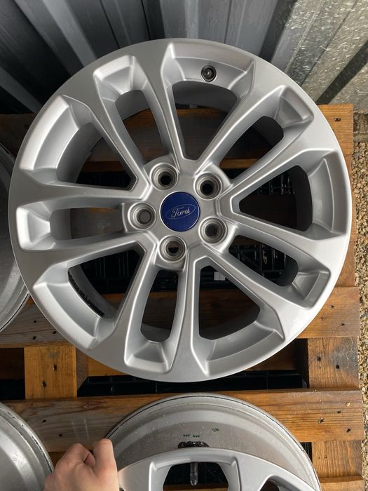 17 цола 5 х 108 мм Форд Мондео  , Фокус , Галакси , Ford