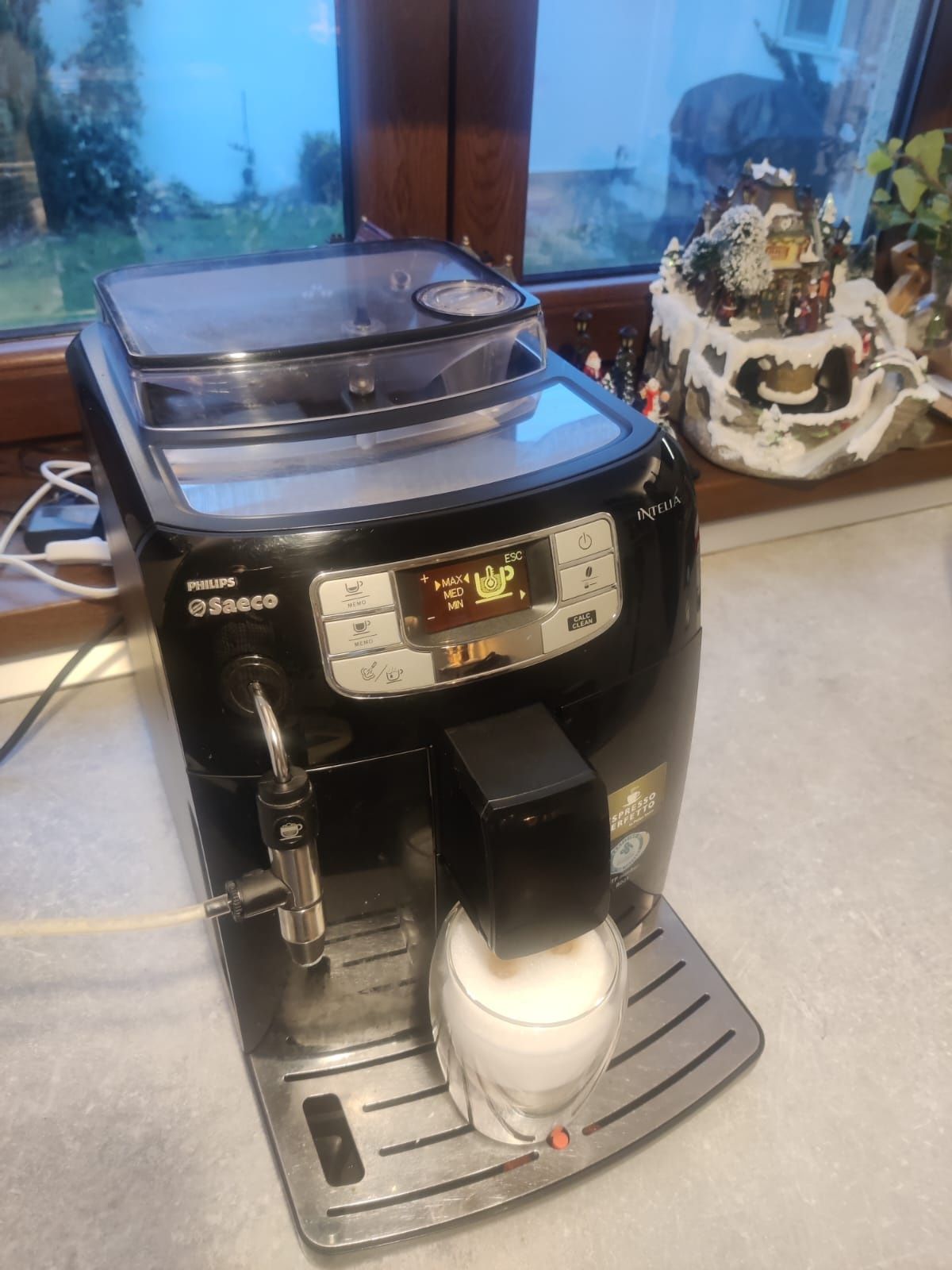 Espressor/espresor/expresor Saeco Philips Intelia cu spumare