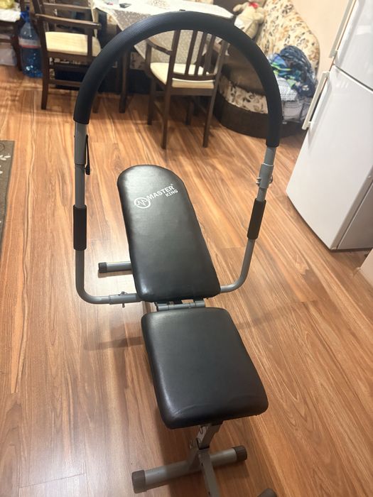 Уред за коремни преси