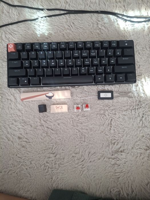 Tastatura mecanica gaming