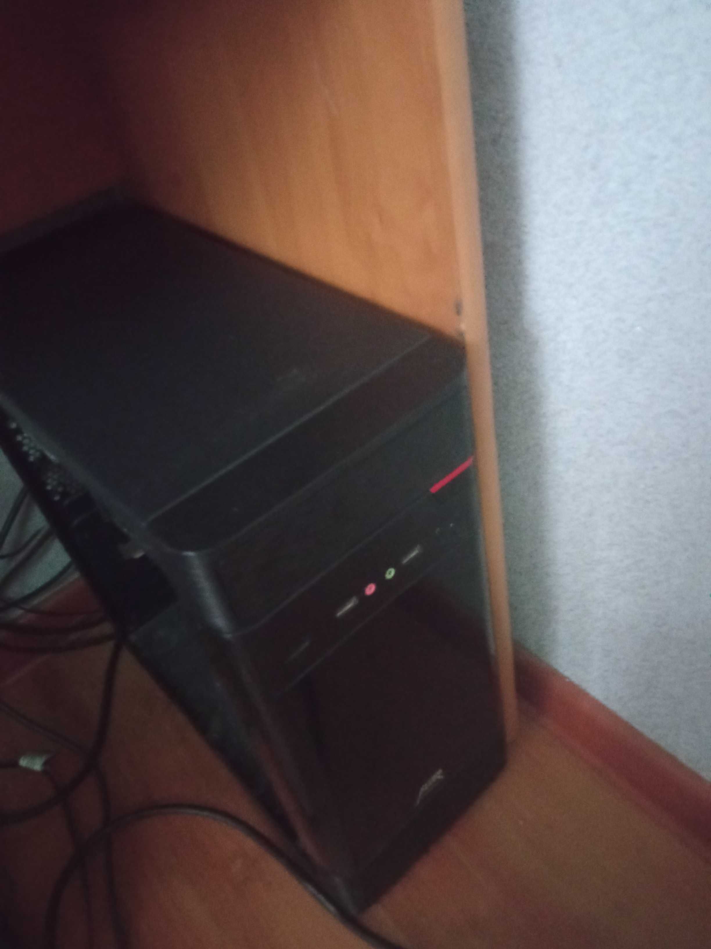 Продаю компьютер