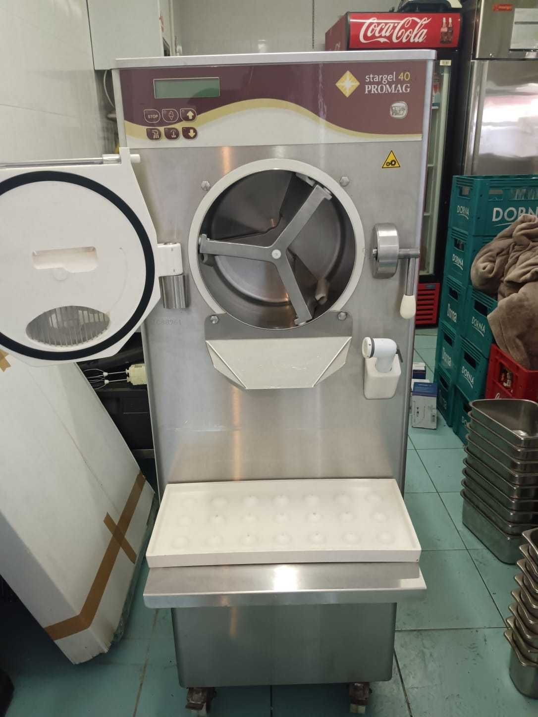 echipament gelaterie, masina+ pasteurizator + vitrina inghetata tonda