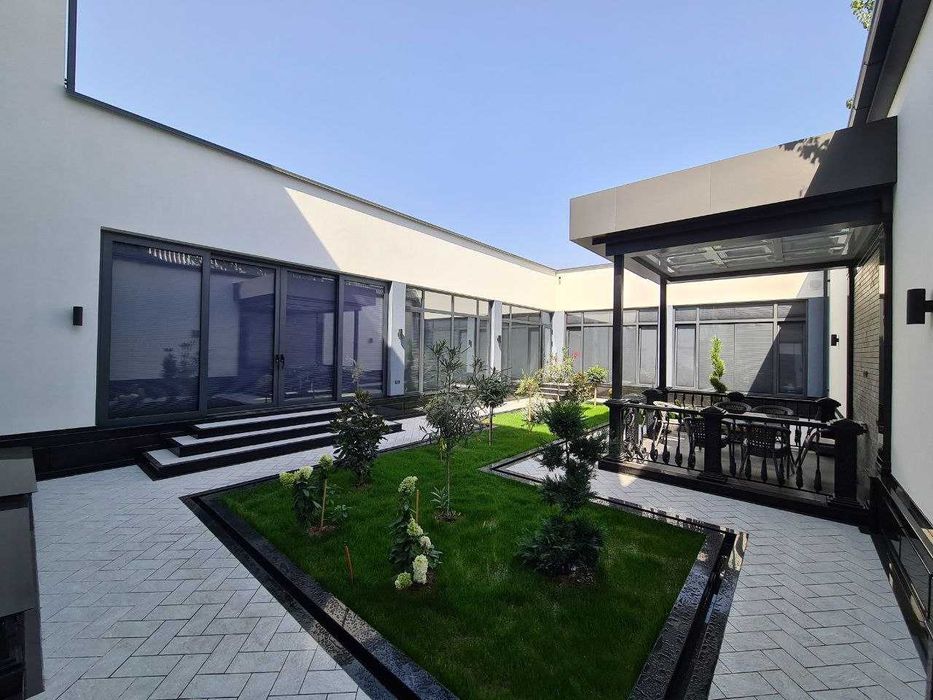 Хайтек стиль Евродом Ц.Луначарского