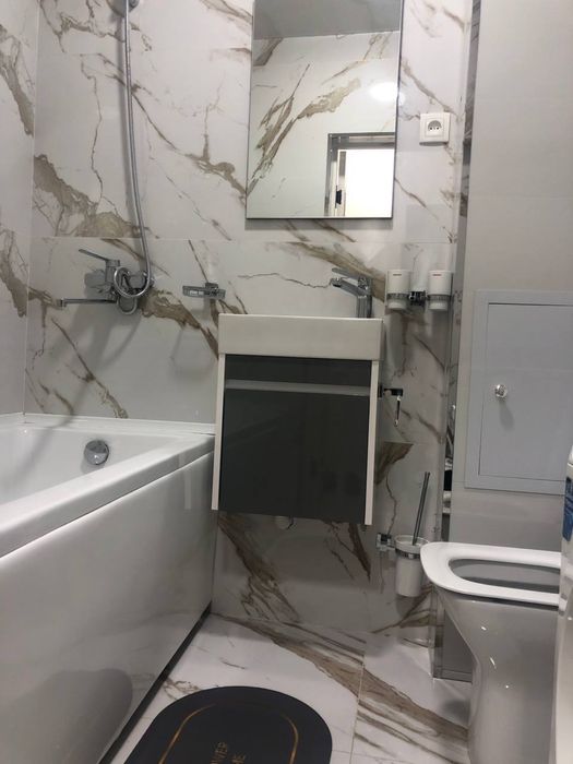 Сдаётся Срочно Ц.1 Ор-р Бибигон Эко парк 2/комнатная Евро квартира