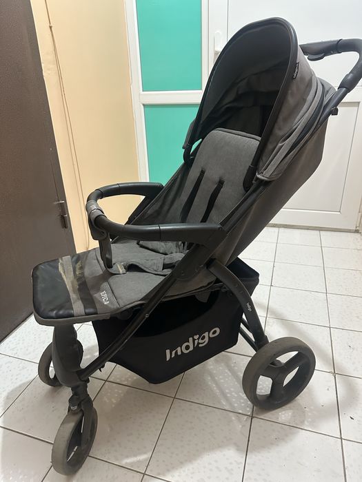 Коляска прогулочная