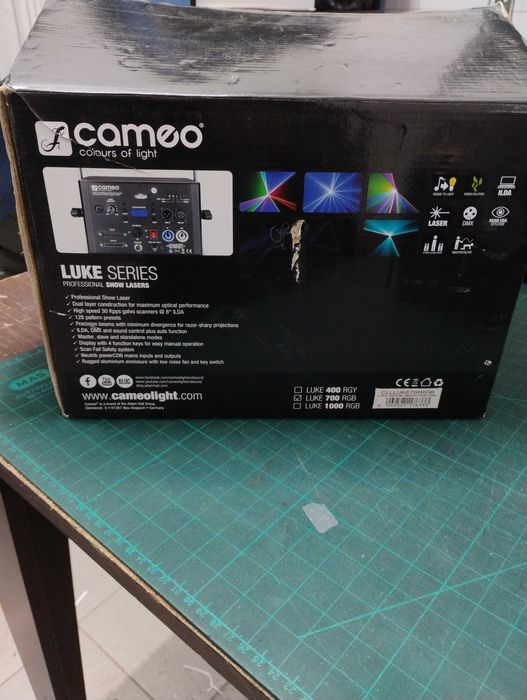 Laser  CAMEO LUKE 700 RGB – Perfect pentru DJ, evenimente NOU