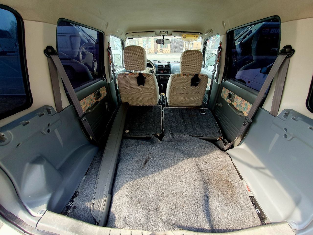 Suzuki wagon R+ ( Yaponiya )
