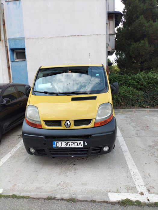 Renault Trafic 2.5 6 locuri