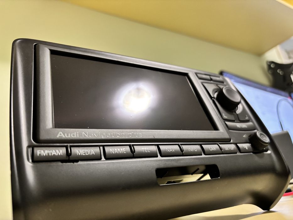 Navigatie RNS-E originala Audi TT 8J
