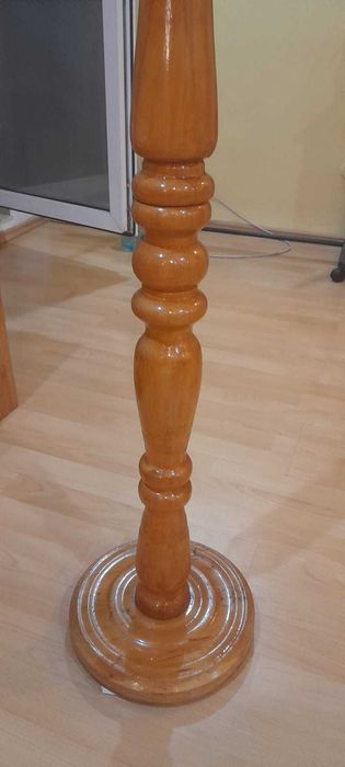 picior lampadar podea