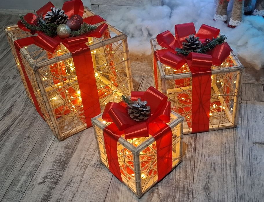 Набор свеящихся  подарков