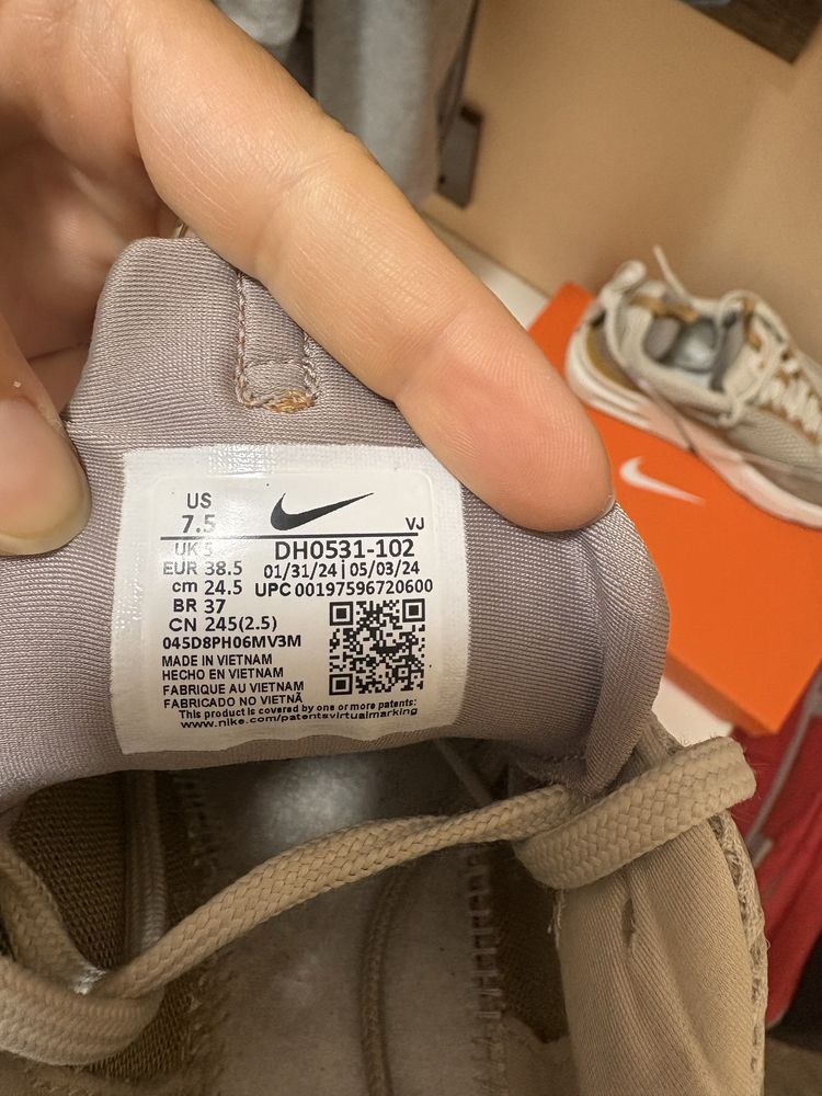 Nike furiosa 38.5