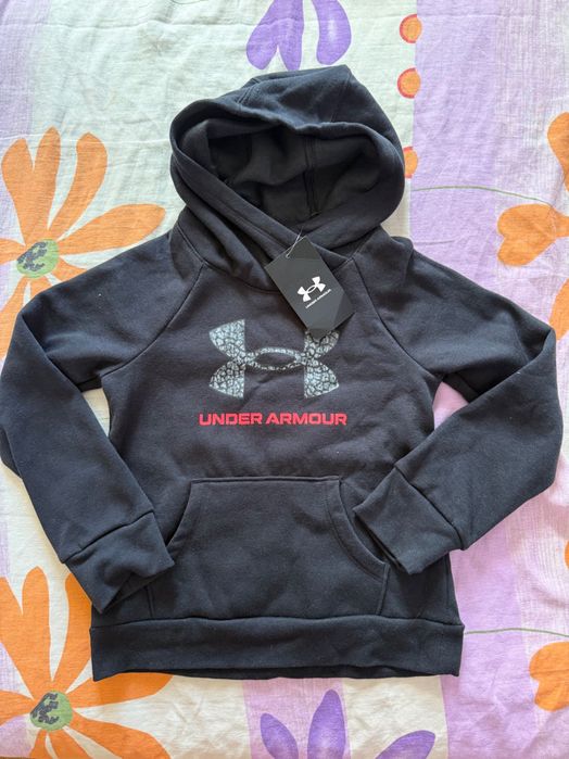 Суитчър Under armor 5год размер XS little girl