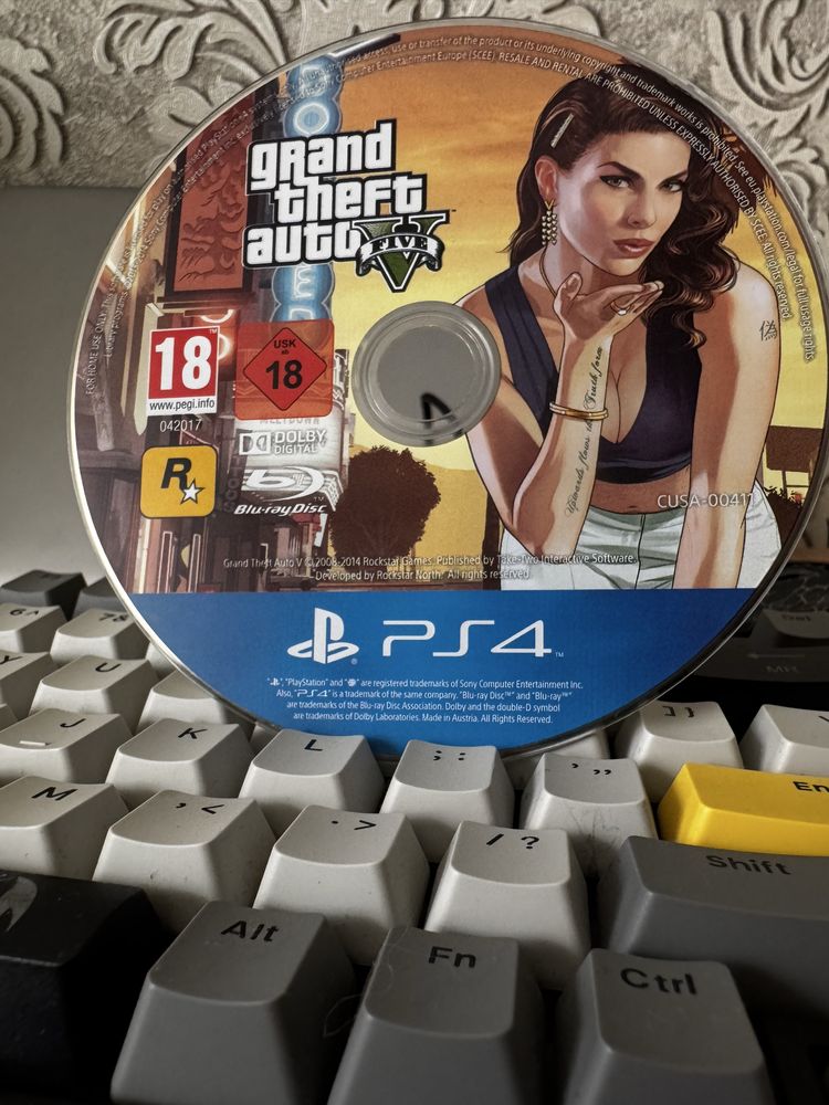 Продам диск GTA 5